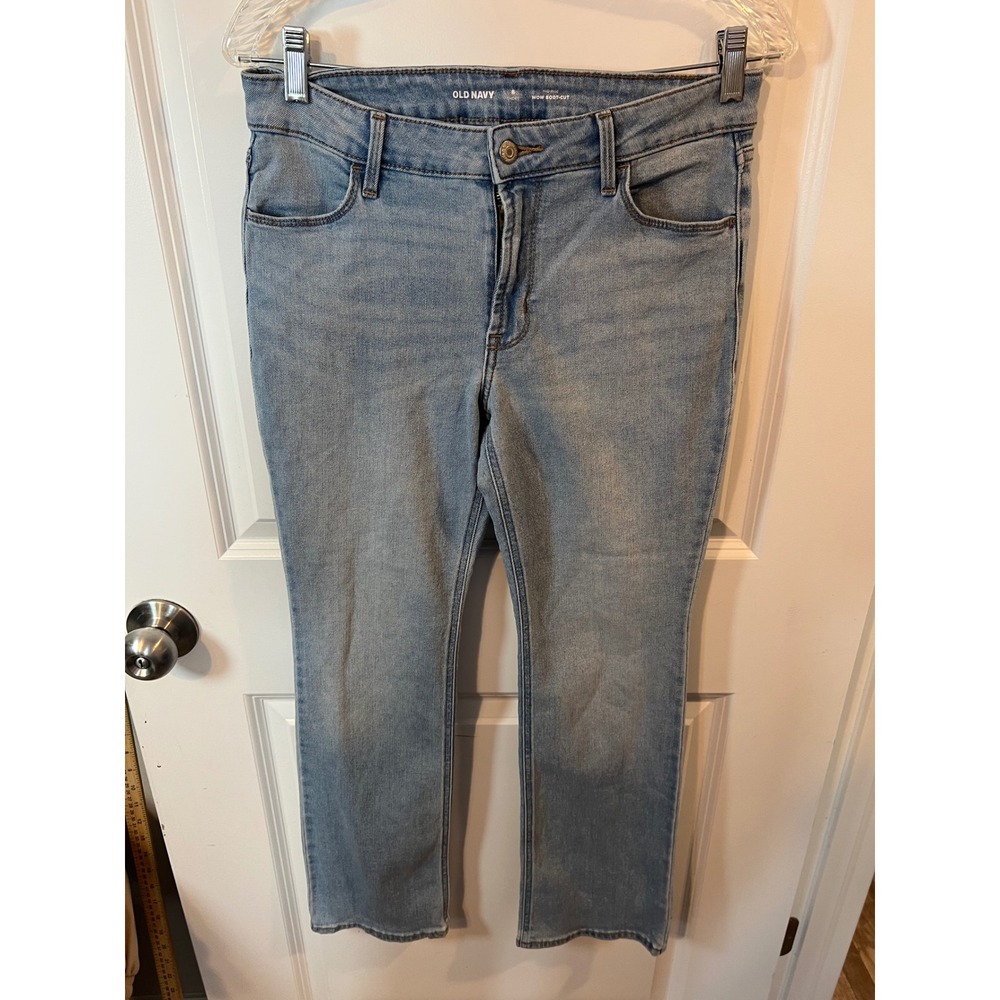 Old Navy Womens Bootcut Jeans Mid Rise Light Wash Blue Size 8 Short